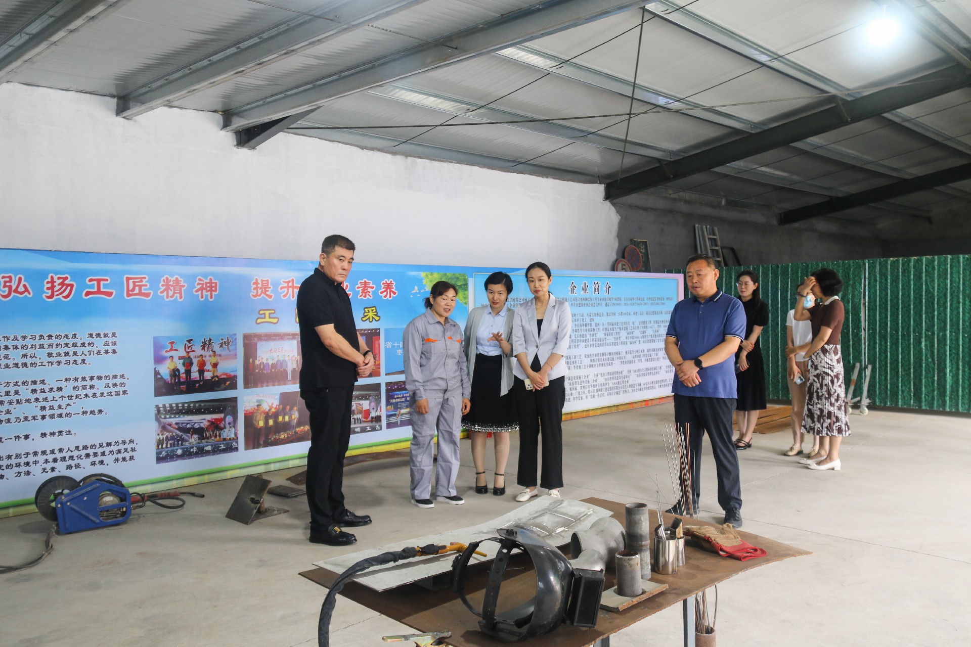 1688096744167689.jpg 4.jpg